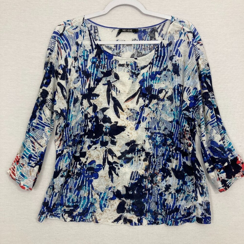 NIC+ZOE Blue and White Floral Blouse